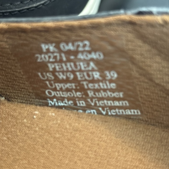 Olukai Pehuea women’s Black Slip-On Shoes - Picture 6 of 6